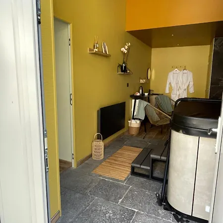 Maison Cote Halle La De L'artiste