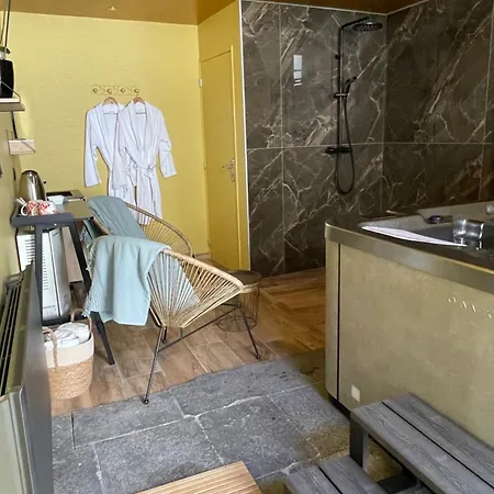 Frühstückspension Maison Cote Halle La De L'artiste 3*